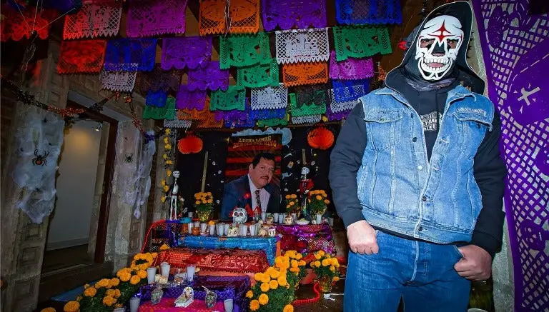 'Los luchadores nos burlamos de la muerte': La Parka
