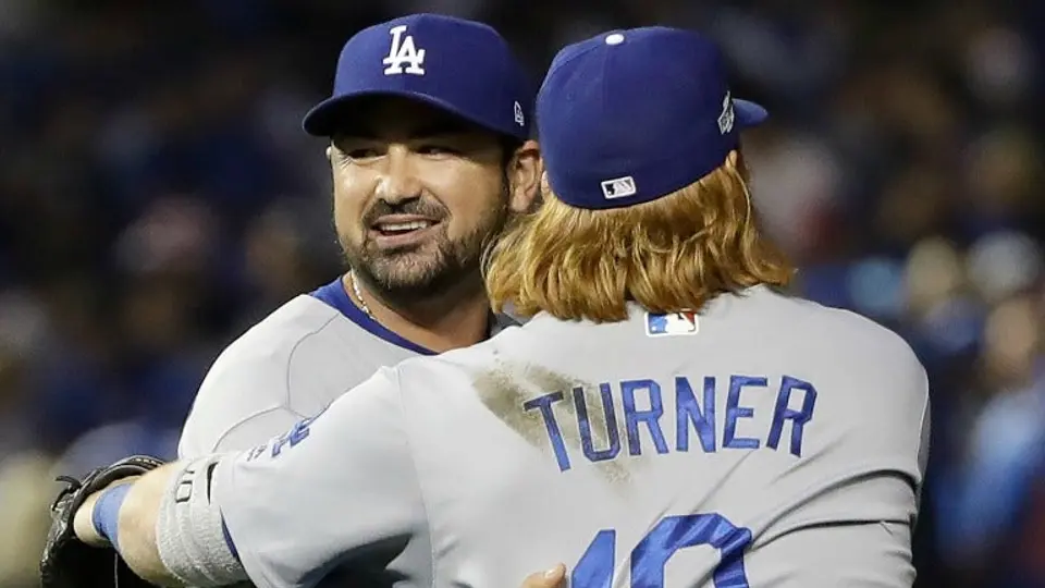 Home run de González le da triunfo a Dodgers sobre Cachorros