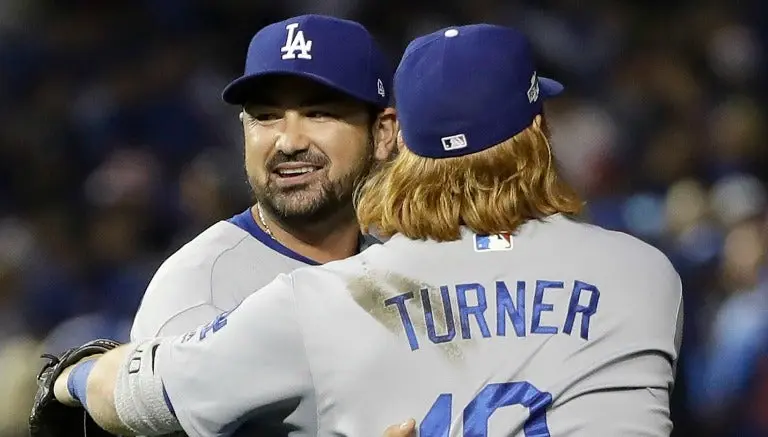 Home run de González le da triunfo a Dodgers sobre Cachorros