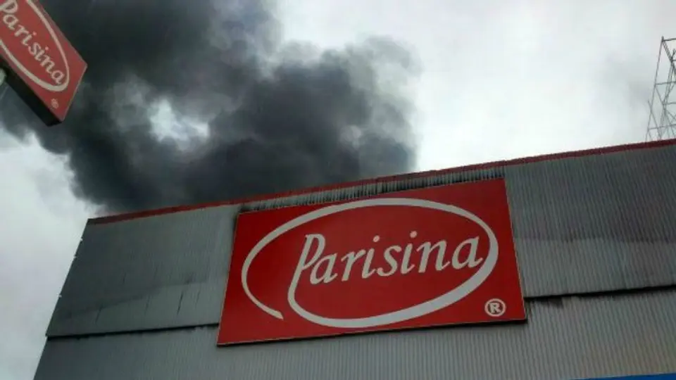 Tienda Parisina se incendia en CDMX