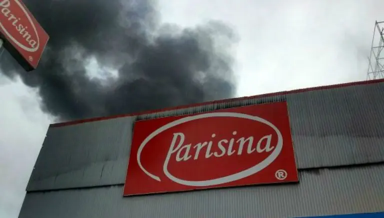 Tienda Parisina se incendia en CDMX