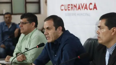 Cuauhtémoc Blanco se salva de ser destituido como alcalde