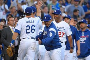 Dodgers rescata triunfo y obliga a definitivo contra Nacionales