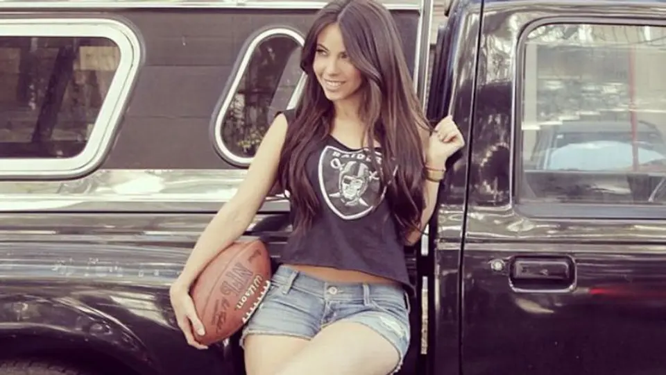 Raiders se 'enamora' de Jimena Sánchez