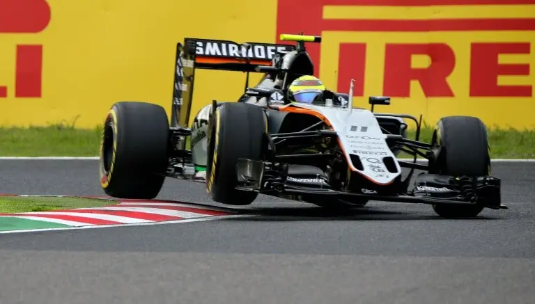 Checo Pérez largará sexto en el GP de Japón