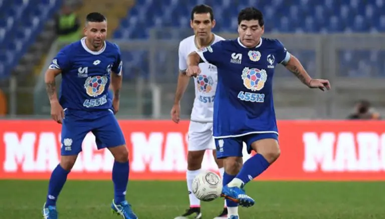 Maradona habría cazado cría de especie en extinción