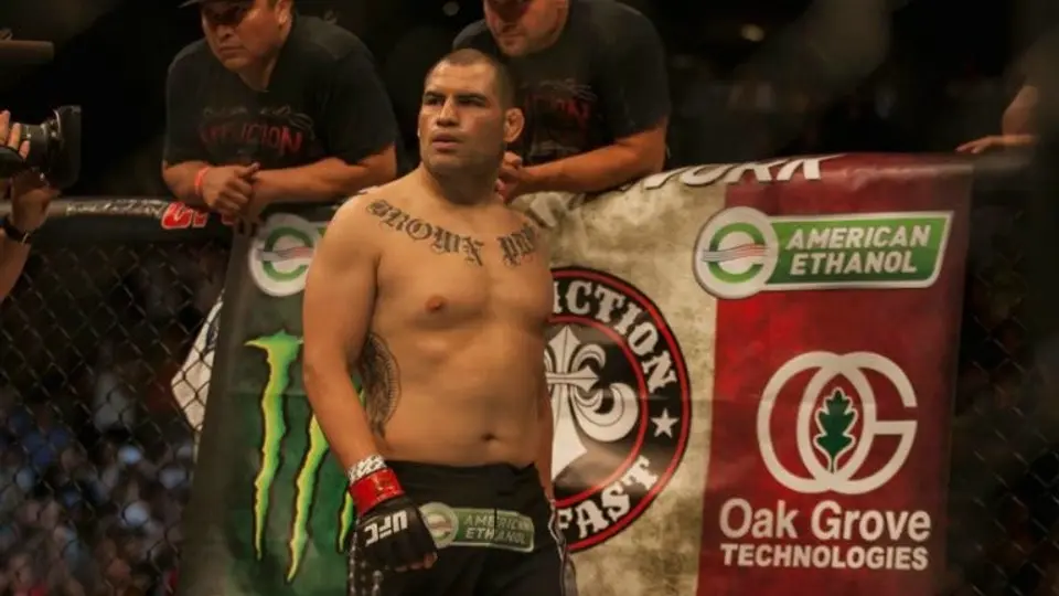 Caín vuelve a perderse la revancha contra Werdum