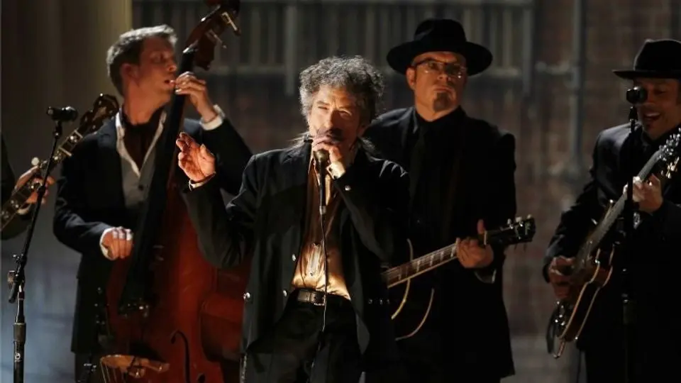 Academia Sueca desiste de contactar a Bob Dylan