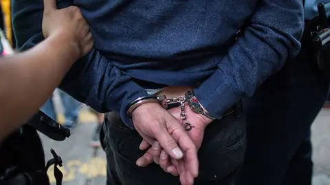 Hombre mata a mujer por 'mandato del diablo'
