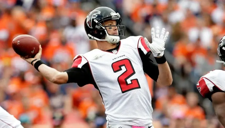 Broncos pierden invicto en el 2016 frente a Halcones