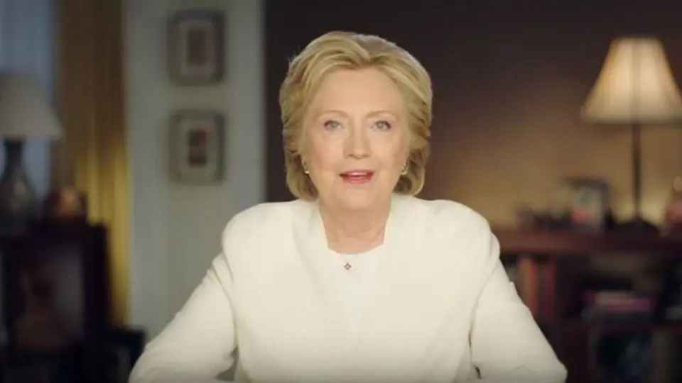 Hillary presenta último spot de cara a elecciones