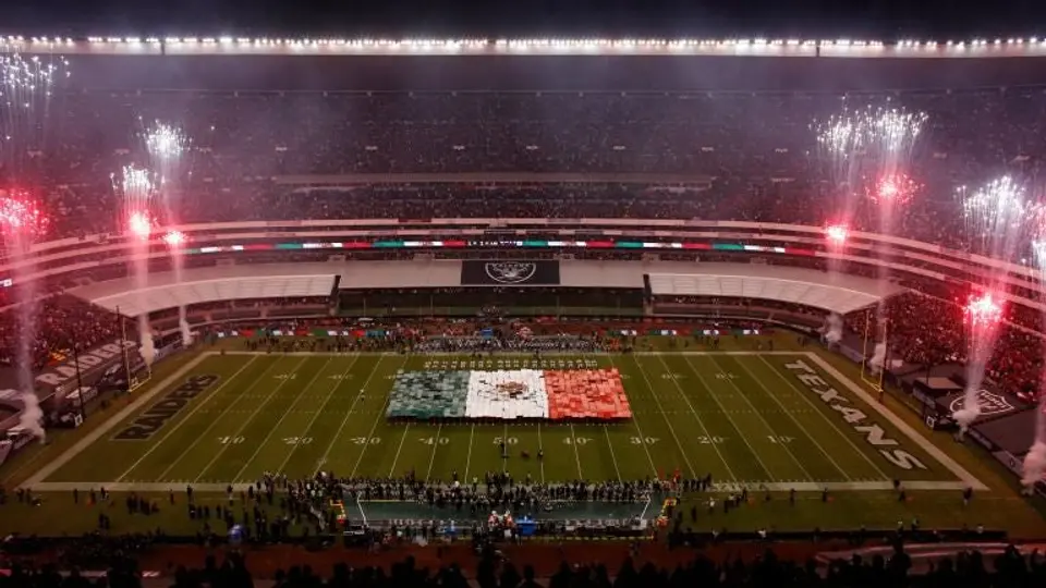 NFL habría violado ley sobre bandera nacional