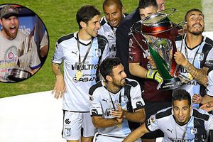 Gallos felicita a Cubs y los 'invita' a festejar juntos