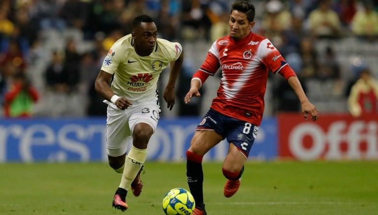 CARLOS RAMÍREZ