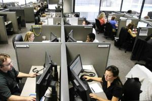 'Godínez', en peligro de muerte por trabajar más de 11 horas