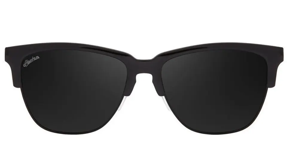 Marca de lentes trollea a mexicanos con construcción del muro