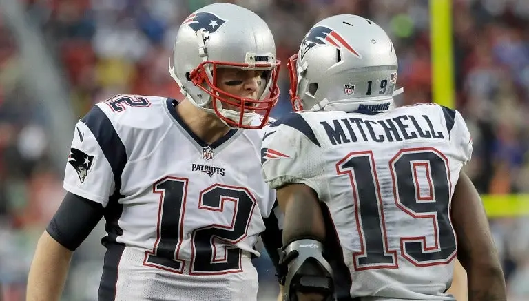 Patriots regresa al camino del triunfo tras vencer a 49ers