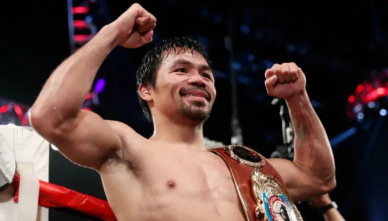 Pacquiao regresa y gana el cinturón welter del OMB