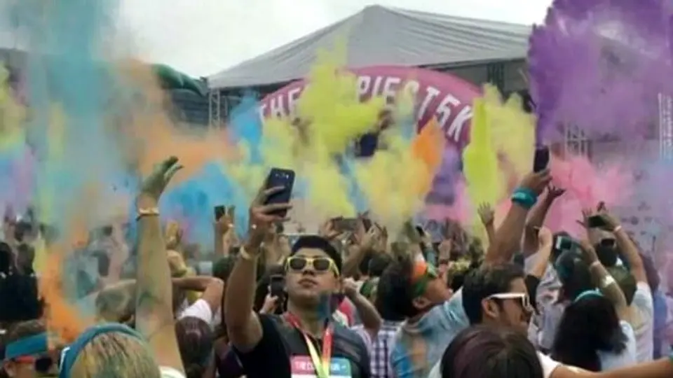 CDMX se pinta con 'The Color Run 2016'
