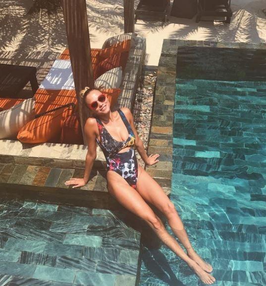 INSTAGRAM @rose_bertram