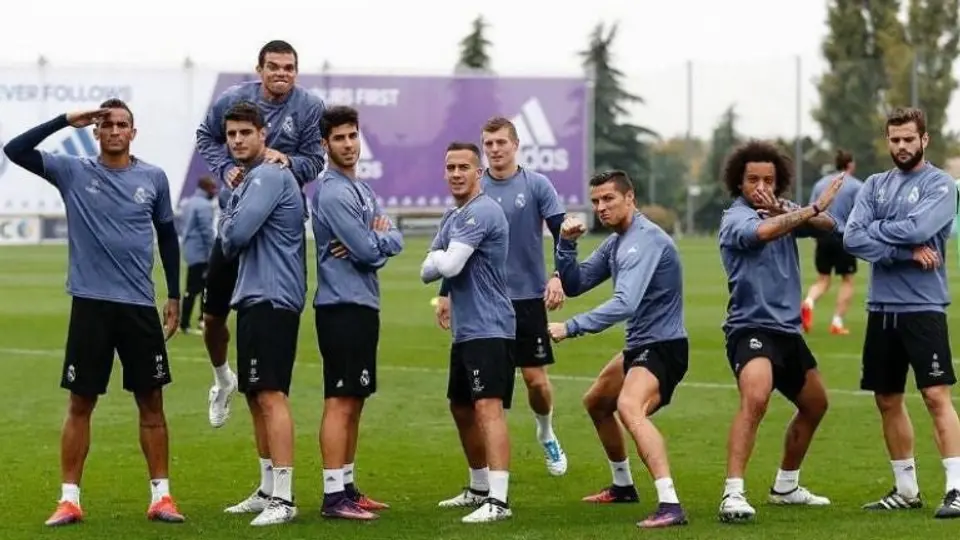 Real Madrid se toma fotografía digna de cartel de película