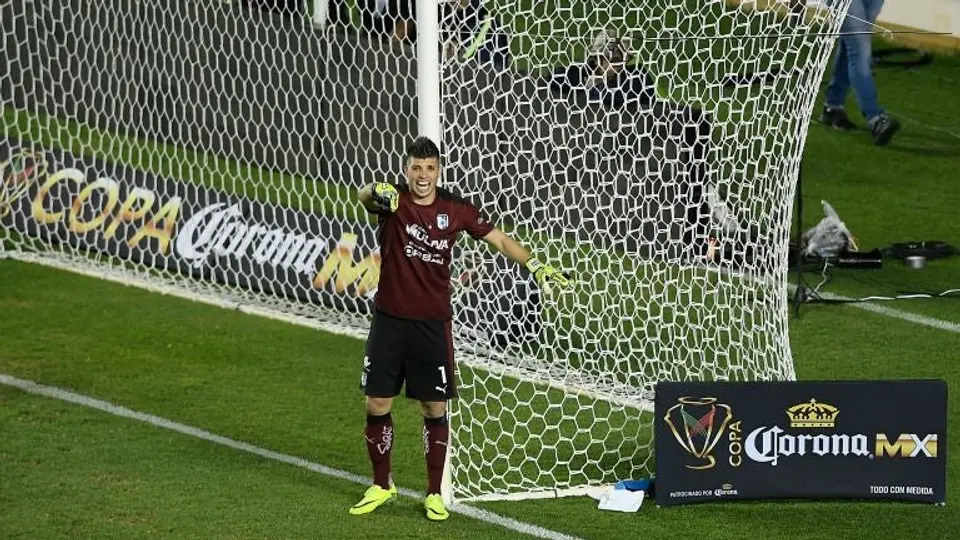 Volpi se viste de héroe en Final ante Chivas