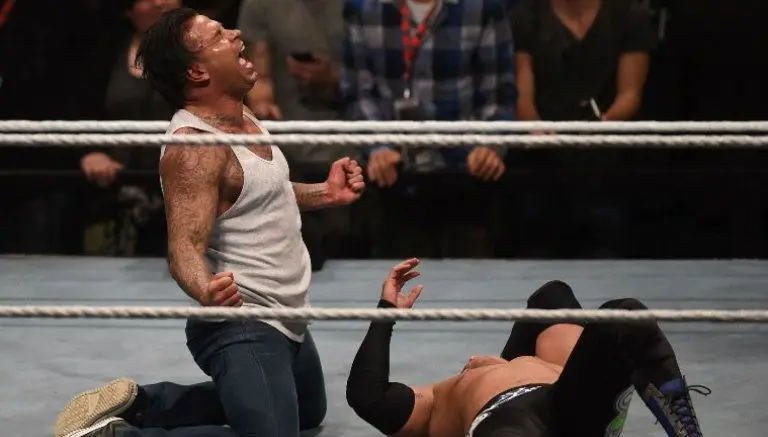 Exportero de Alemania debuta con victoria en WWE
