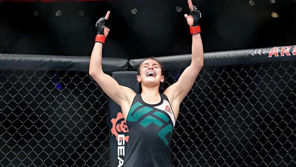 Alexa Grasso tiene debut soñado en UFC