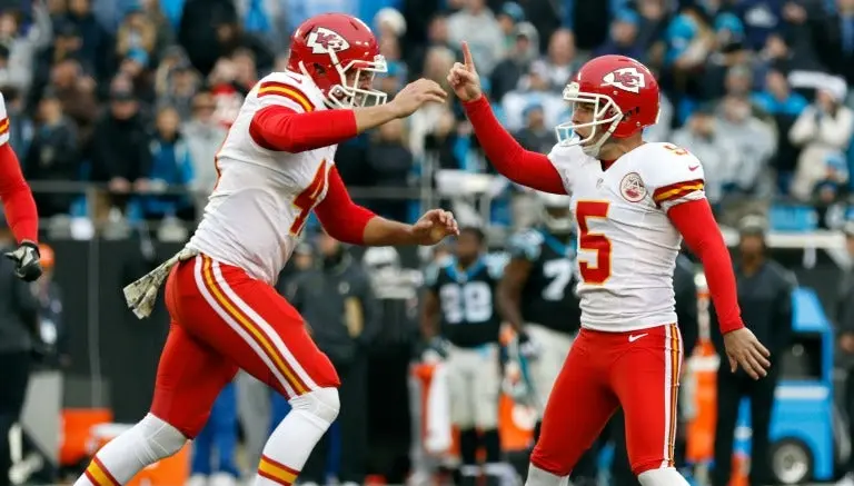 Cairo Santos da triunfo a Chiefs sobre Panthers