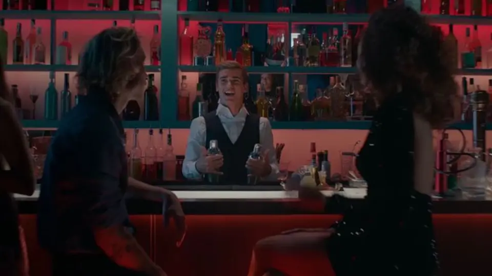 Griezmann la hace de Cupido con su divertido festejo