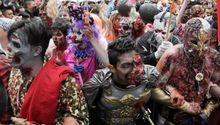 Marcha Zombie 'aterroriza' a CDMX