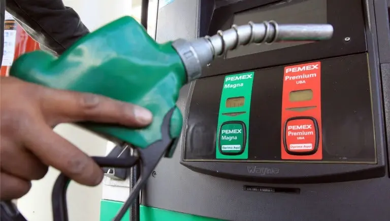 Usuarios convocan a mitin contra 'gasolinazo' en el Ángel