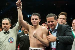 Chávez Jr. domina a Britisch y regresa con triunfo a los cuadriláteros