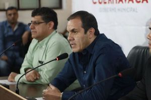 Cuau quiere gubernatura de estado, pero 'enemigos' no