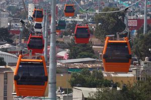 Mexicable cobra primera 'víctima' durante paseo