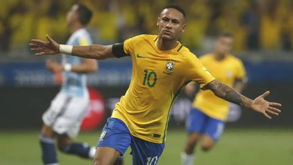 Argentina, goleado por Brasil y hundido en Conmebol