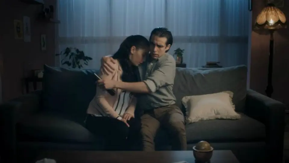 Blim lanza fallida respuesta a 'trolleo' de Netflix