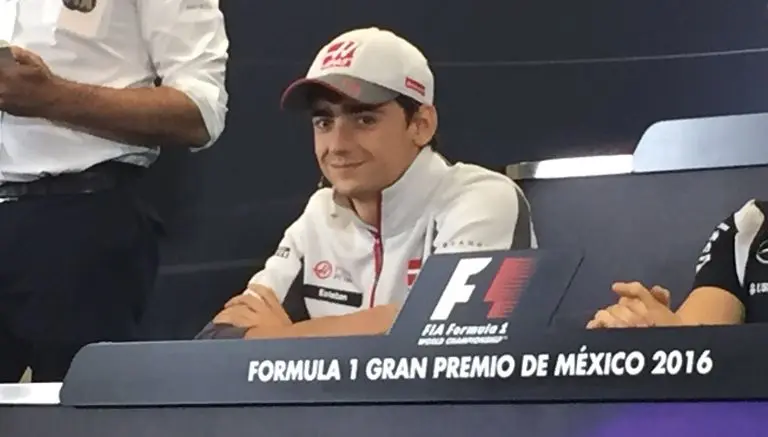 Esteban Gutiérrez no descarta ser coequipero de Checo