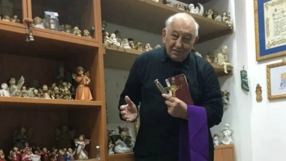 Párrocos jóvenes ya no quieren hacer exorcismos