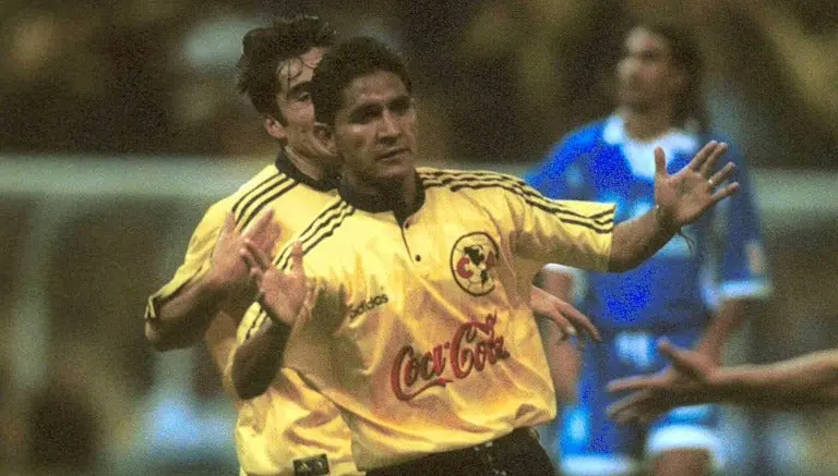 Isaac Terrazas celebrando un gol con el América | MEXSPORT