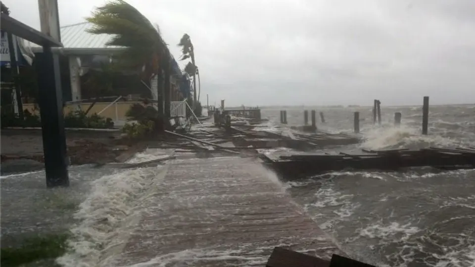 Huracán ‘Matthew’, una amenaza latente para EU