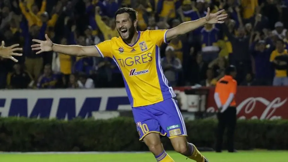 Gignac agradece a hipnotista tras romper sequía goleadora