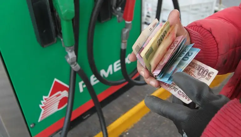 'Megagasolinazo', golpe duro al bolsillo de los mexicanos