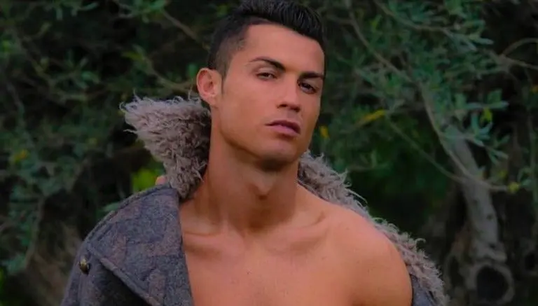 Bayern Munich se burla de la pose 'sexy' de Cristiano