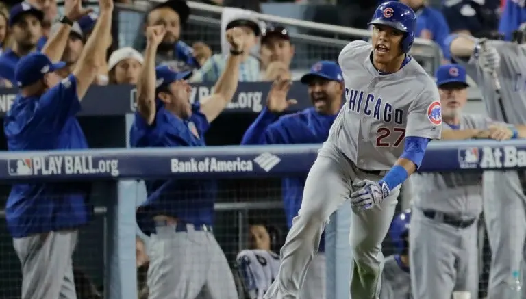 Cachorros se impone a Dodgers y acaricia la Serie Mundial