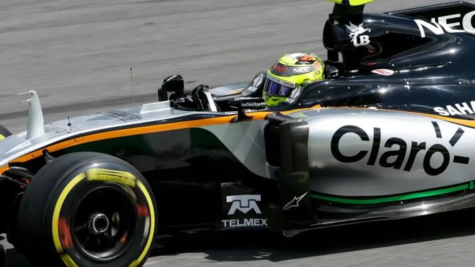 Checo Pérez sorprende y largará noveno en GP de Brasil