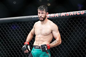 Polo Reyes triunfa en UFC México y mantiene invicto