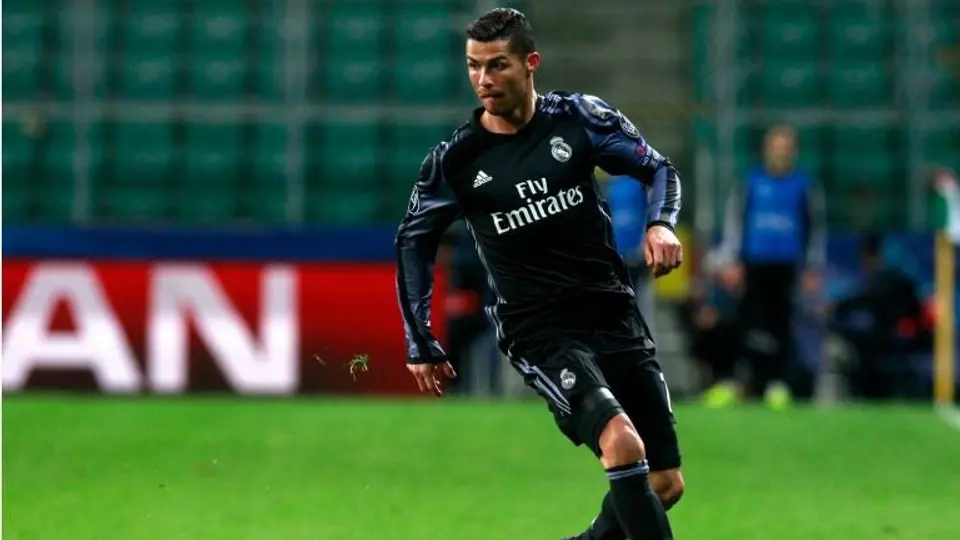 Exjugador recuerda KO a CR7 tras burla en práctica