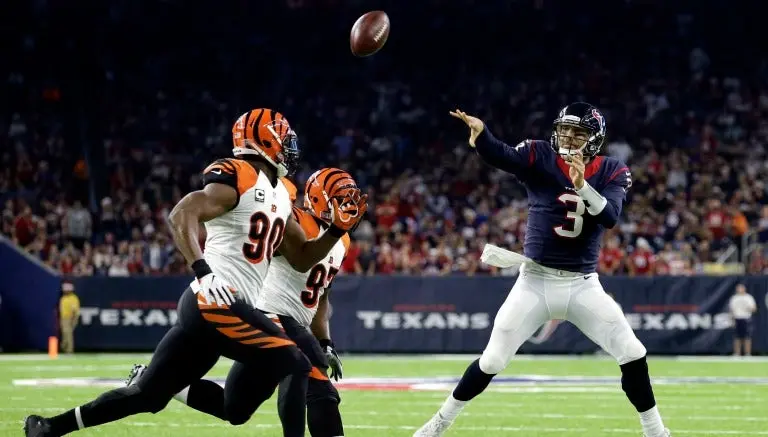 Texans da título divisional a su afición como regalo navideño