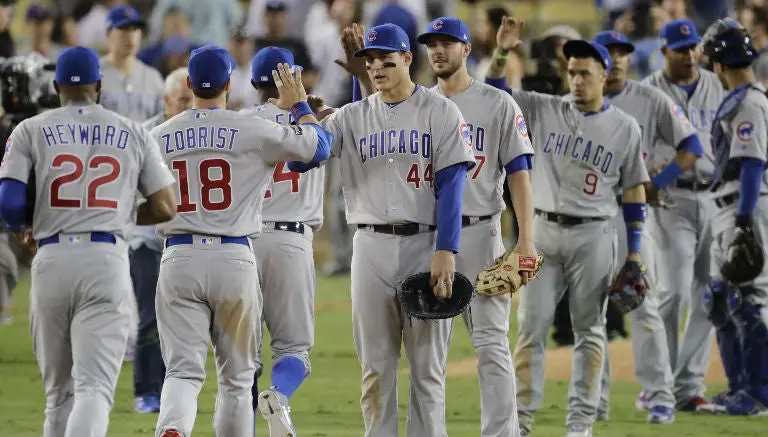 Cachorros empata serie vs Dodgers con aplastante triunfo